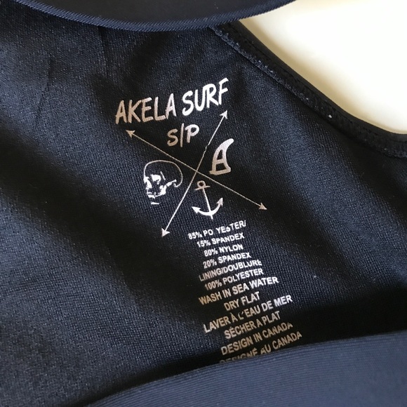 Akela Surf skull anchor athletic bikini swim top S - Picture 3 of 4